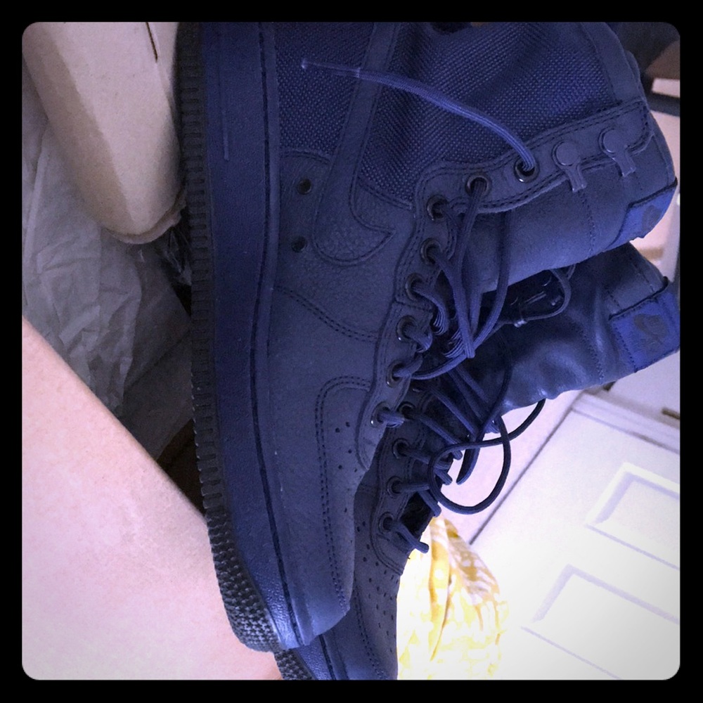 Nike Air Force 1